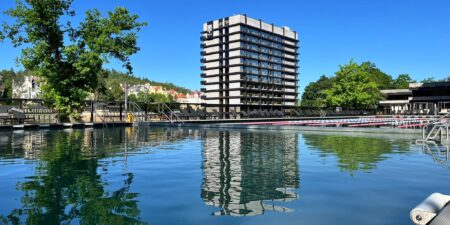 Traditional Thermal Stay